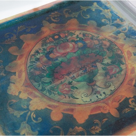MIRROR WITH CENTRAL PATTERN